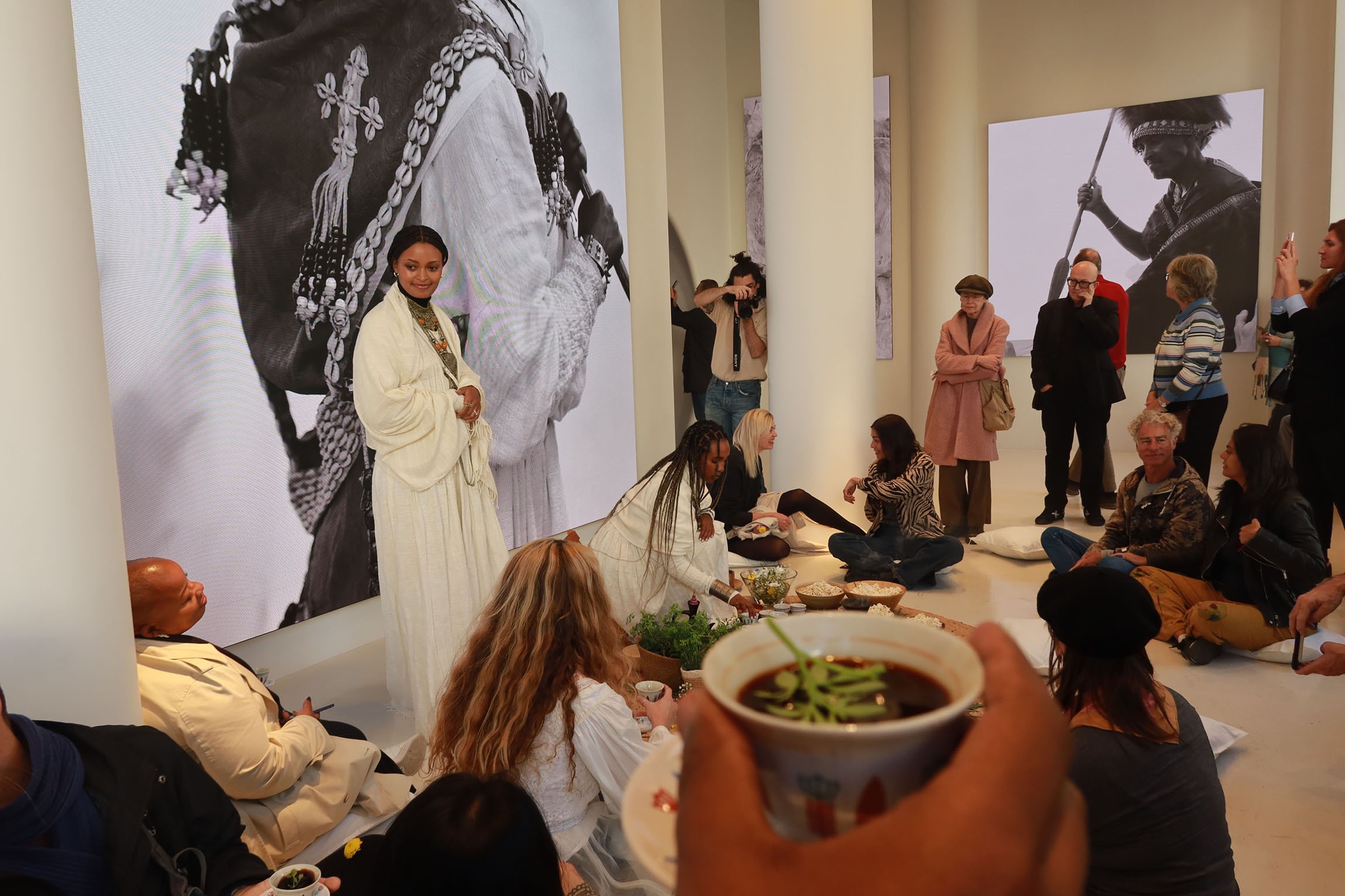 Yatreda's coffee ceremony at Load Gallery, Barcelona